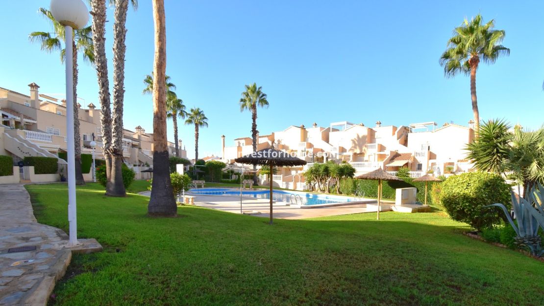 Reventa - Casa - Orihuela Costa - Los Altos