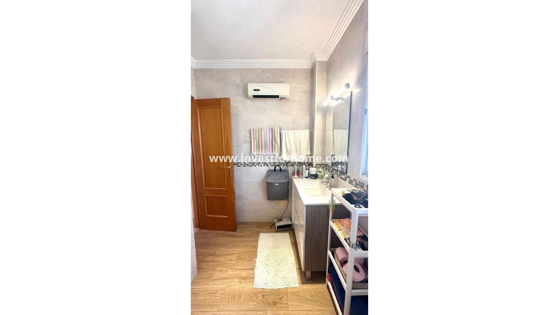 Reventa - Casa - Orihuela Costa - Urbanización Perla Del Mar