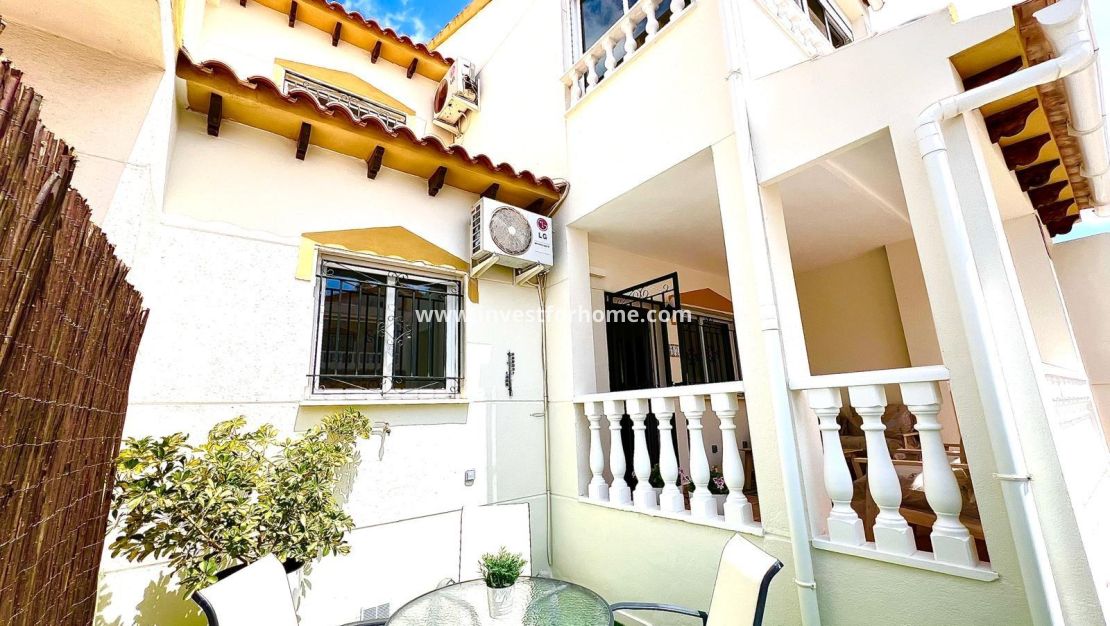 Reventa - Casa - Orihuela Costa - Urbanización Perla Del Mar