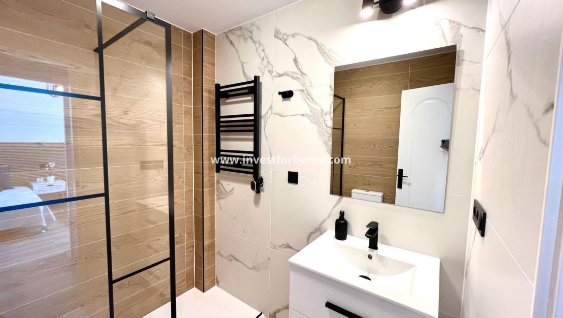 Reventa - Casa - Orihuela Costa - Urbanización Perla Del Mar