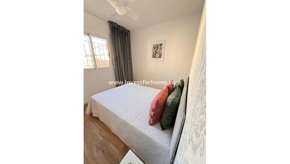 Reventa - Casa - Orihuela Costa - Urbanización Perla Del Mar