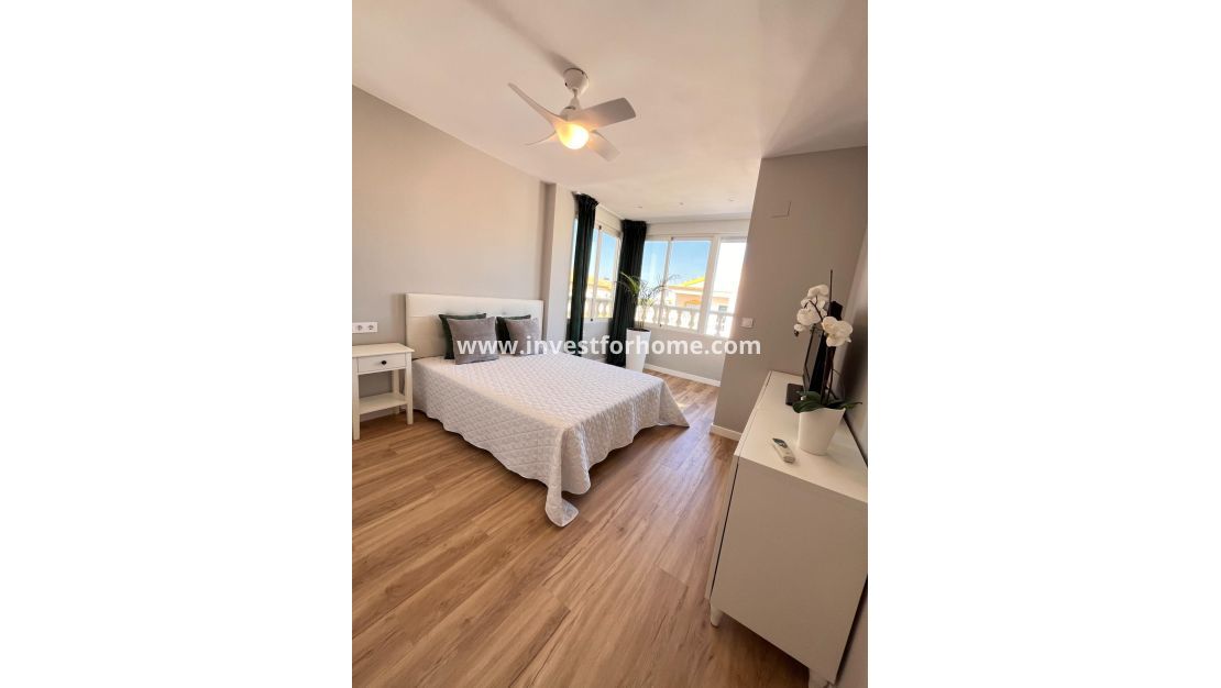 Reventa - Casa - Orihuela Costa - Urbanización Perla Del Mar
