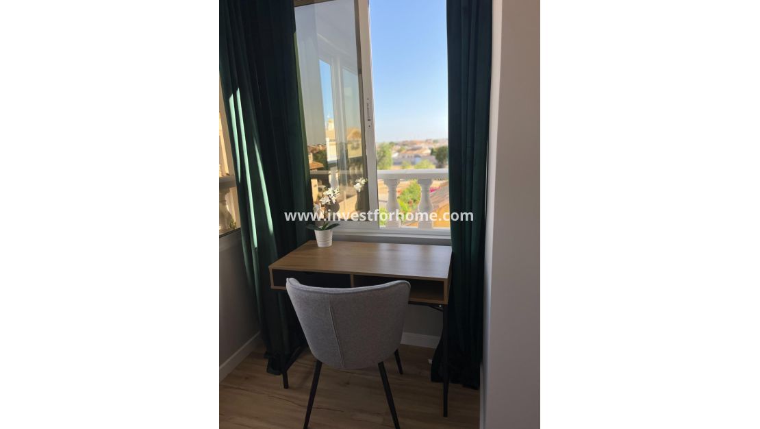 Reventa - Casa - Orihuela Costa - Urbanización Perla Del Mar