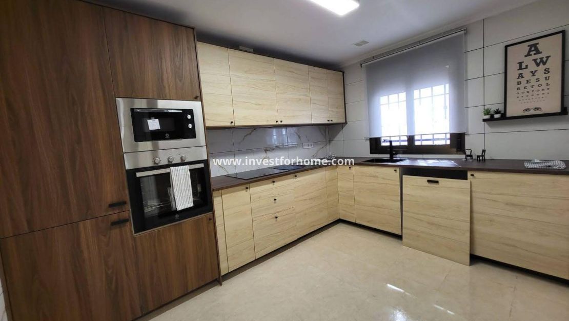 Reventa - Casa - San Miguel de Salinas - Ciudad De Las Comunicaciones