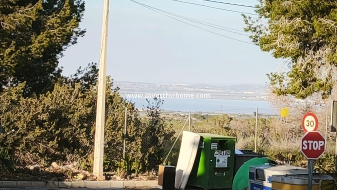 Reventa - Casa - San Miguel de Salinas - El Galán