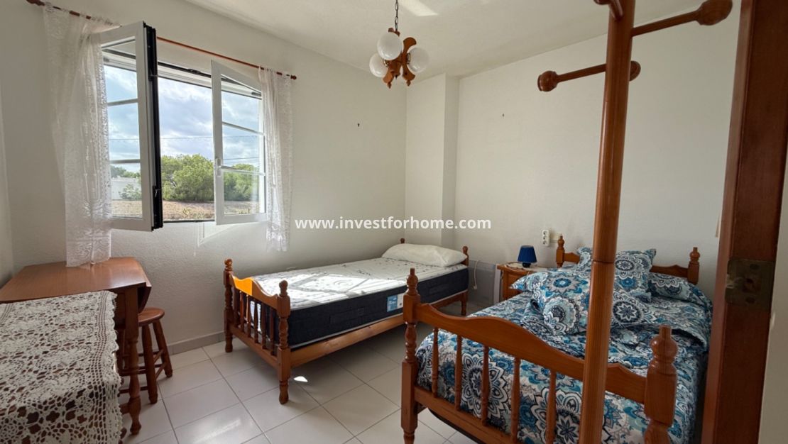 Reventa - Casa - San Miguel de Salinas - Inland