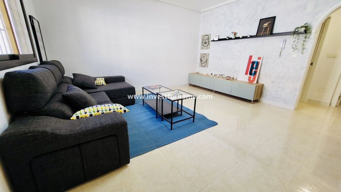 Reventa - Casa - San Miguel de Salinas - Inland