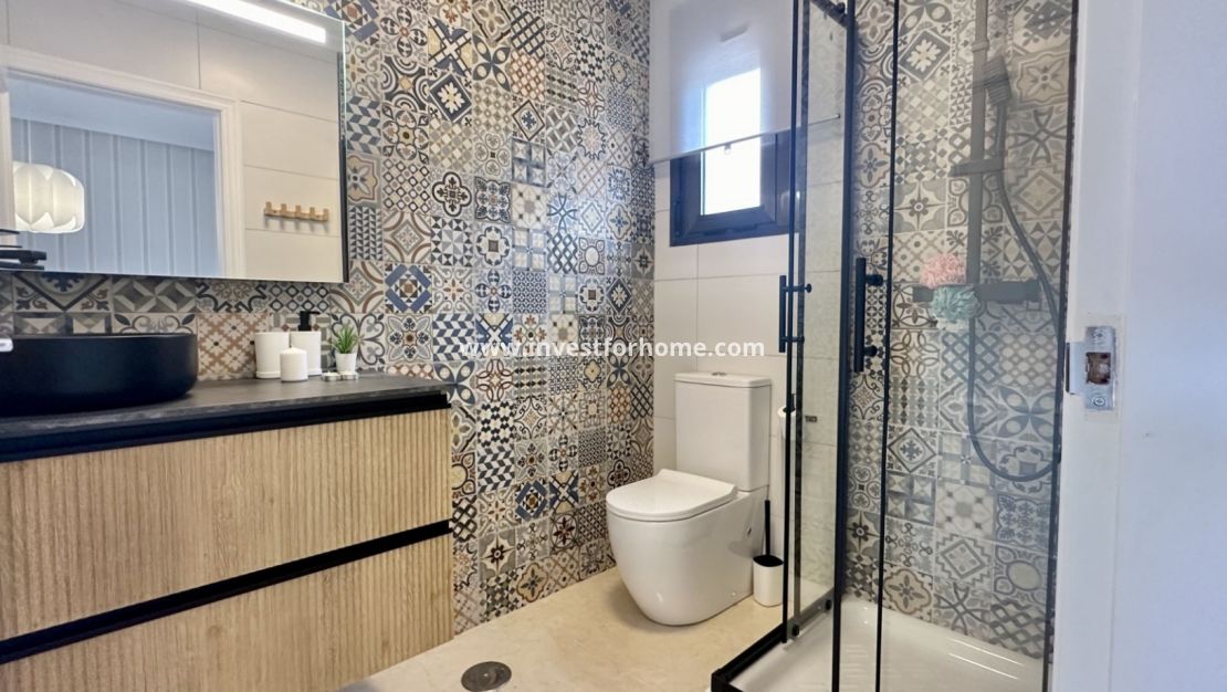 Reventa - Casa - San Miguel de Salinas - Inland