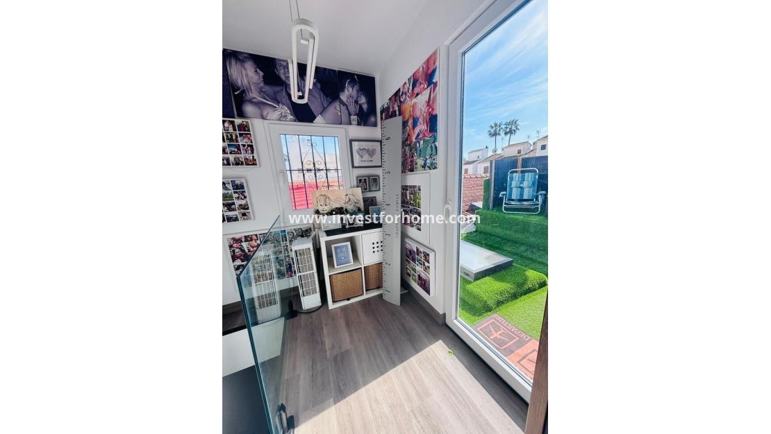 Reventa - Casa - San Miguel de Salinas - Inland