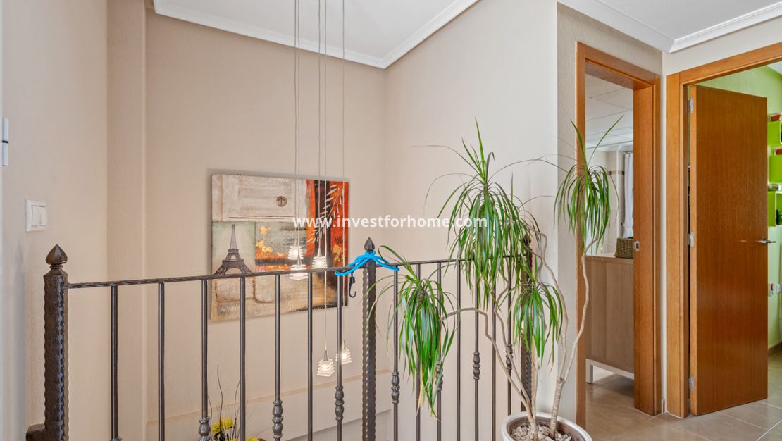 Reventa - Casa - San Miguel de Salinas - Inland