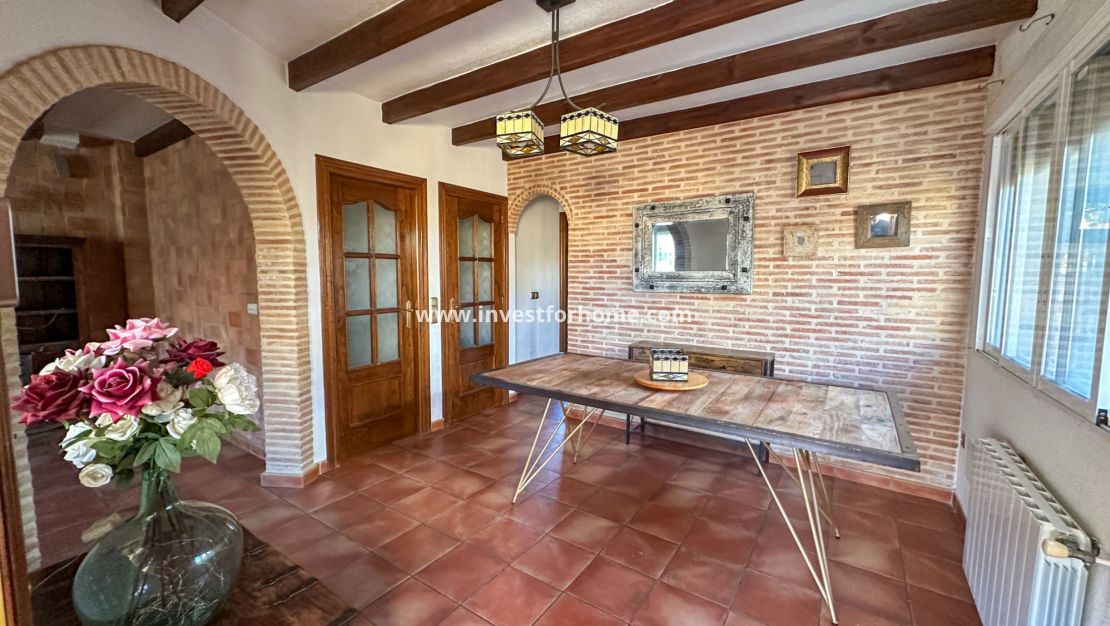Reventa - Casa - San Miguel de Salinas - Inland