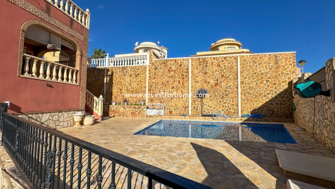 Reventa - Casa - San Miguel de Salinas - Inland