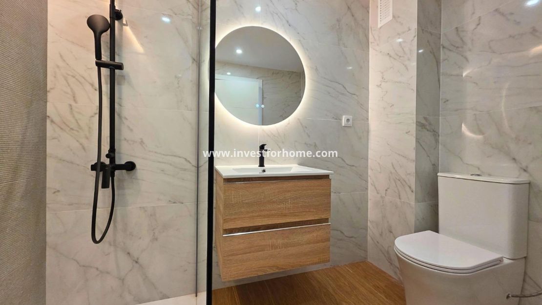 Reventa - Casa - Torrevieja - aguas nuevas