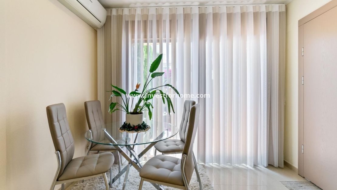 Reventa - Casa - Torrevieja - aguas nuevas