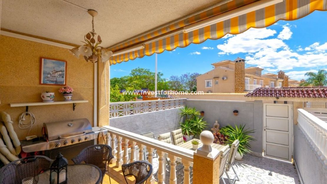 Reventa - Casa - Torrevieja - aguas nuevas