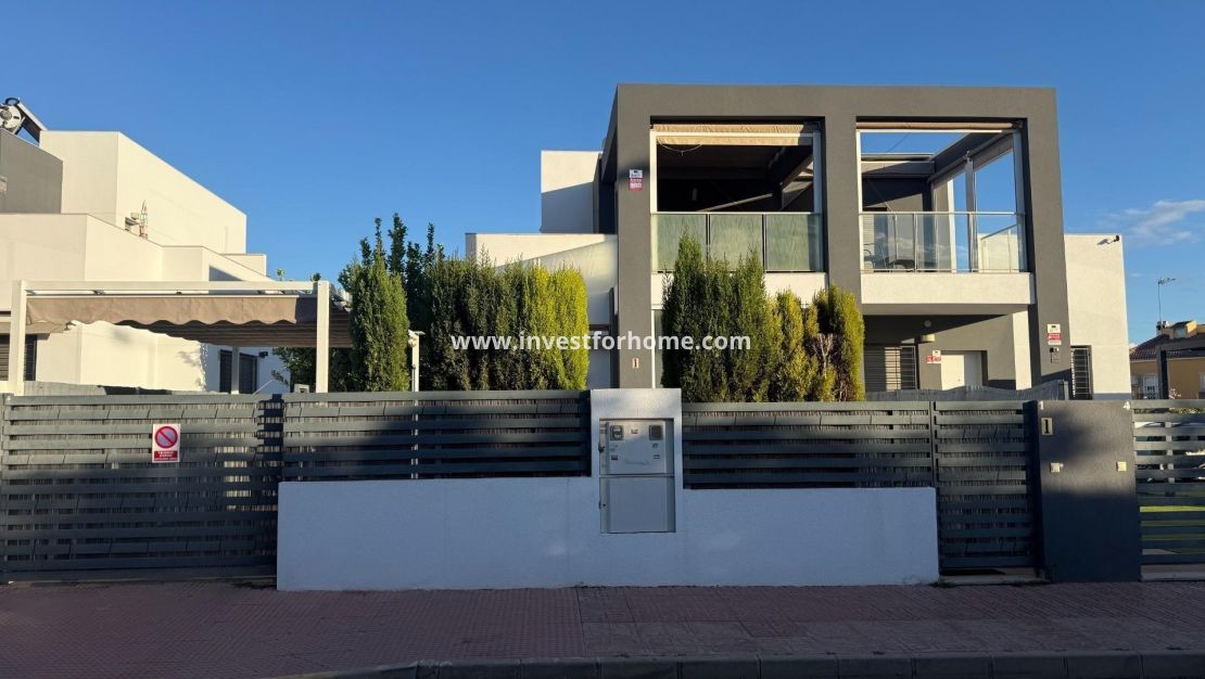 Reventa - Casa - Torrevieja - aguas nuevas