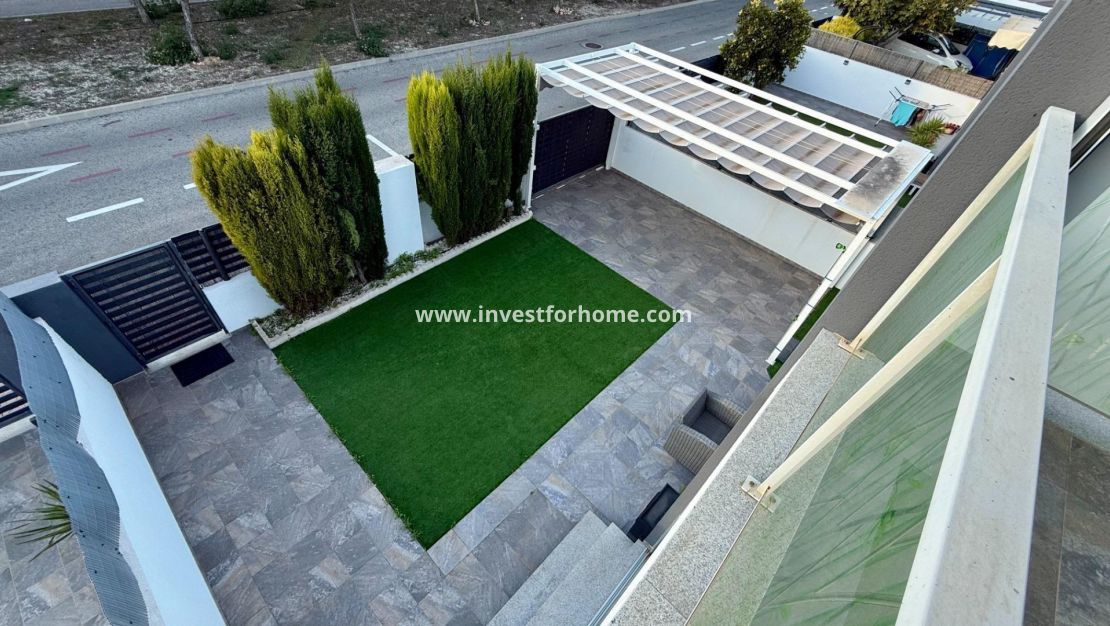 Reventa - Casa - Torrevieja - aguas nuevas
