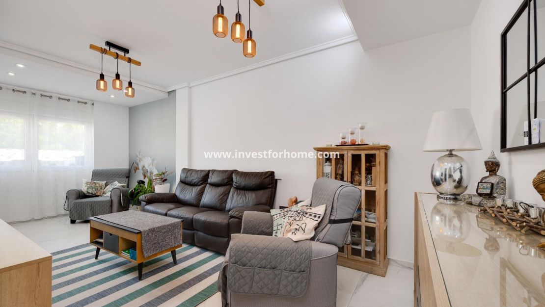 Reventa - Casa - Torrevieja - aguas nuevas