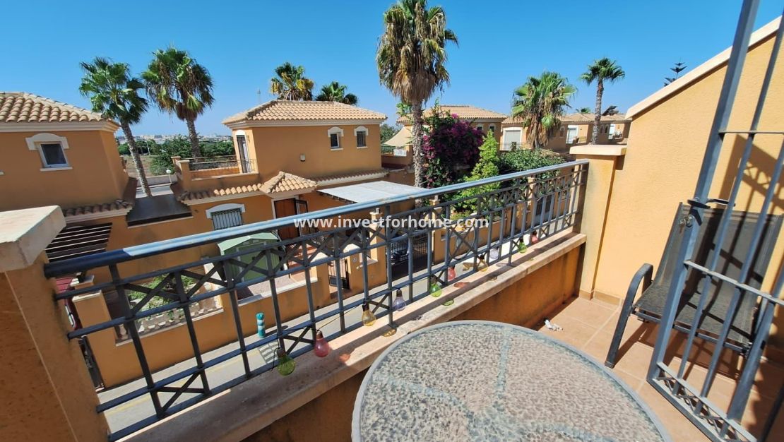 Reventa - Casa - Torrevieja - aguas nuevas