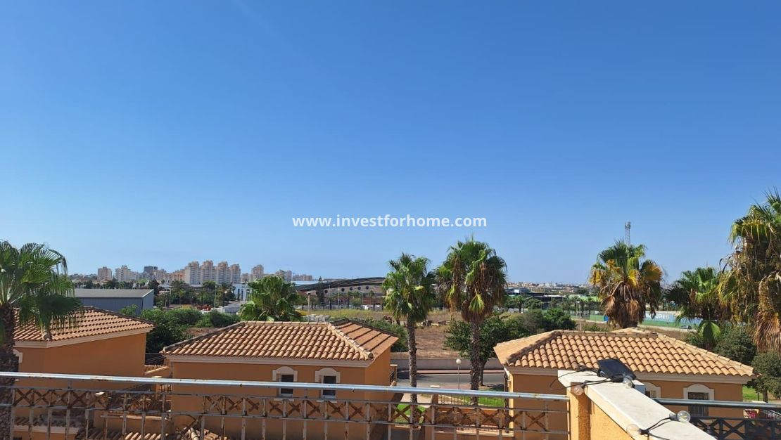 Reventa - Casa - Torrevieja - aguas nuevas