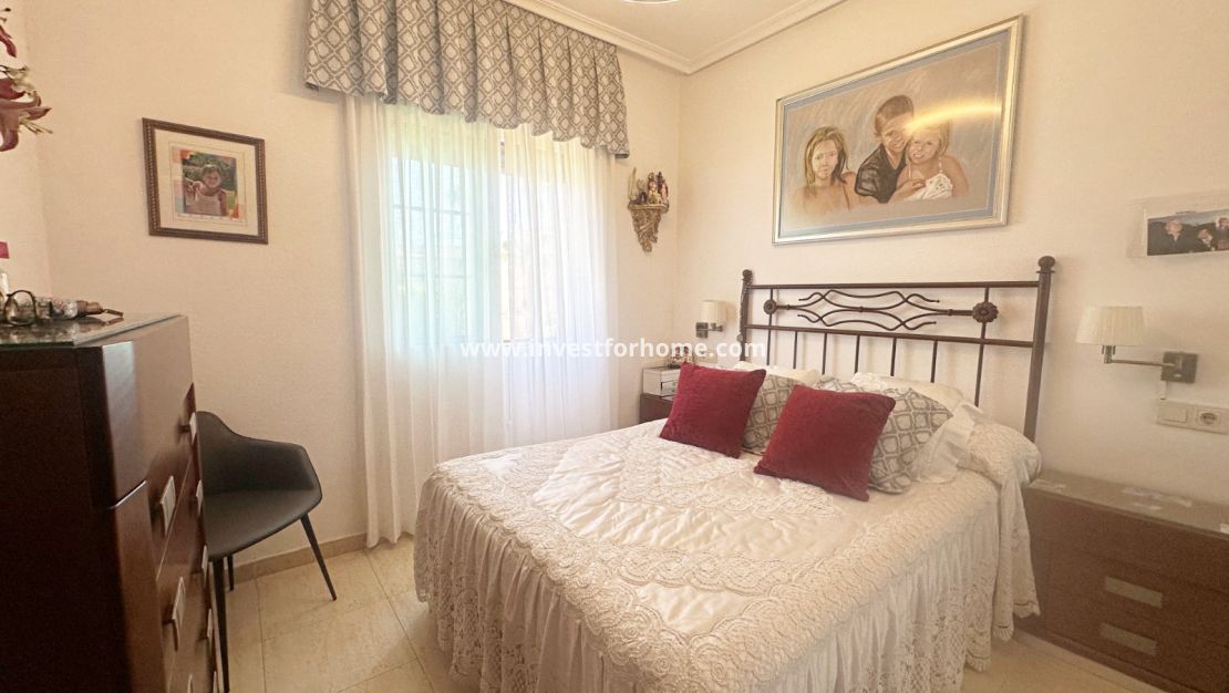 Reventa - Casa - Torrevieja - Aguas Nuevas