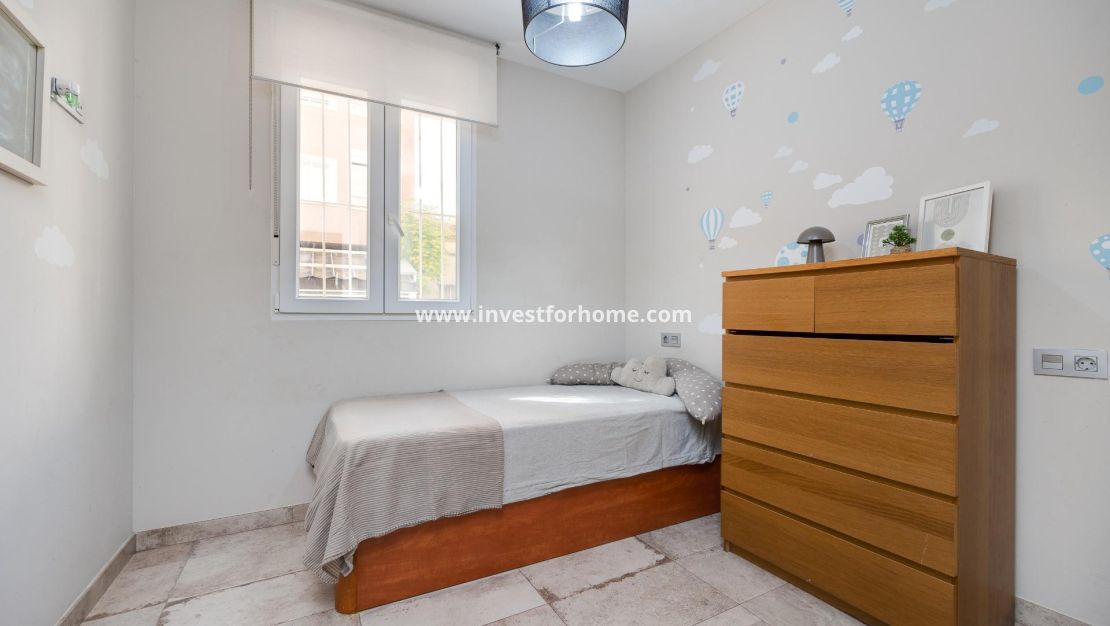 Reventa - Casa - Torrevieja - Centro