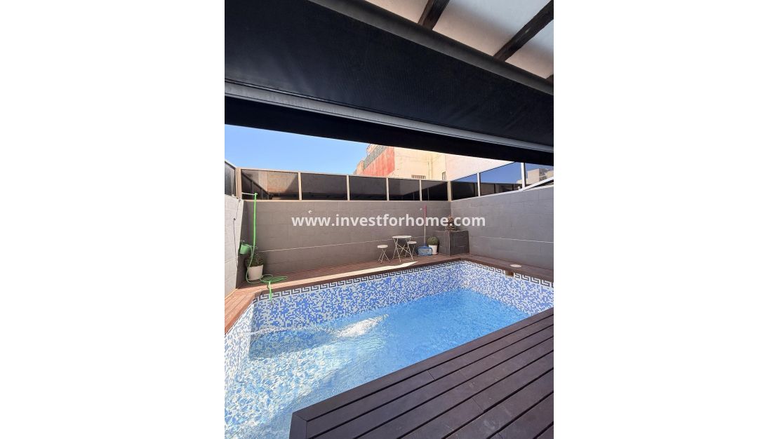 Reventa - Casa - Torrevieja - Centro