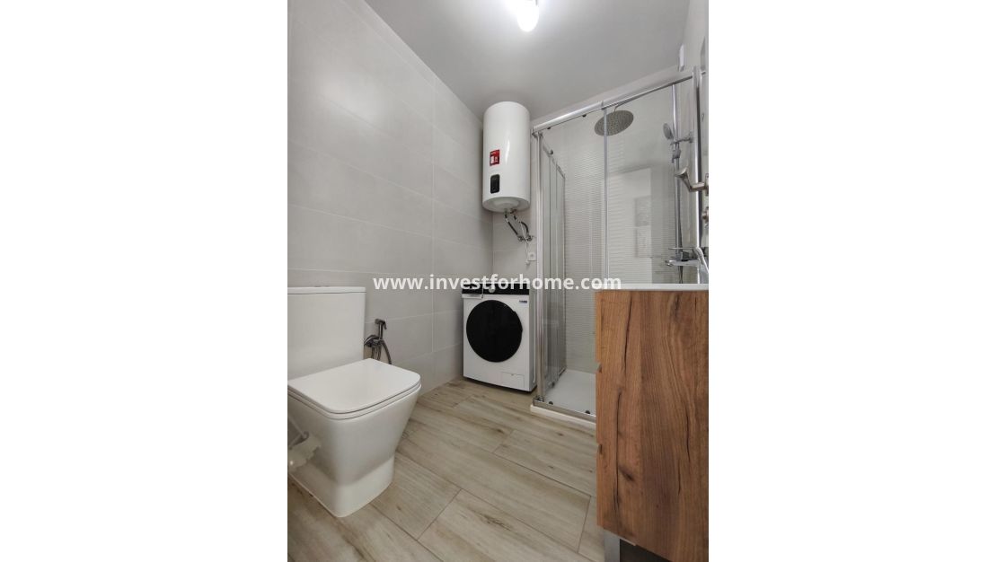 Reventa - Casa - Torrevieja - Centro