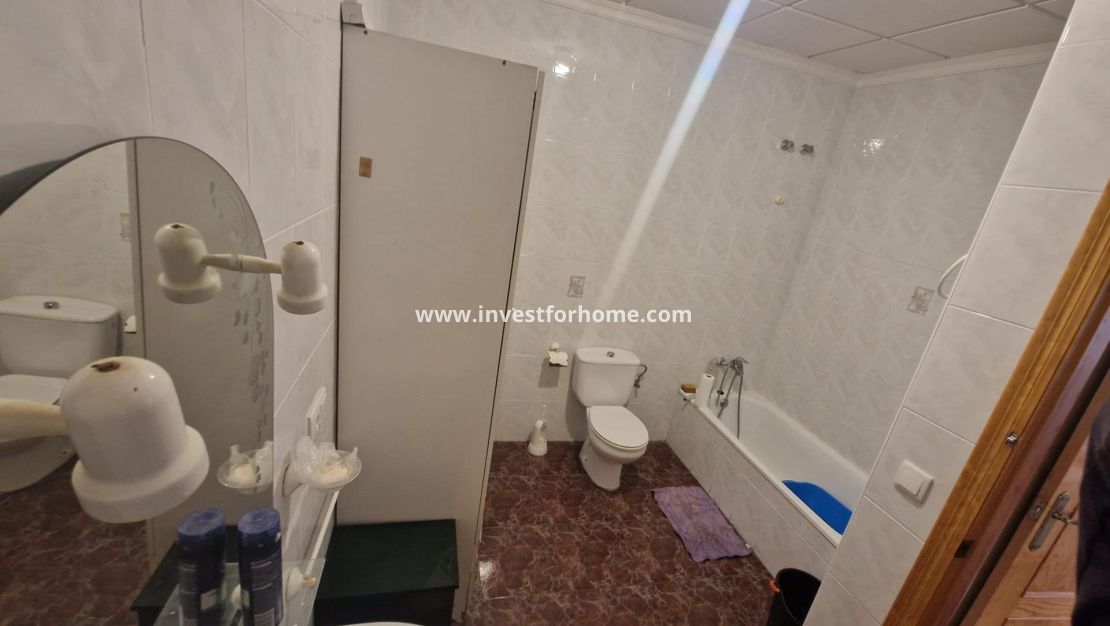 Reventa - Casa - Torrevieja - Centro