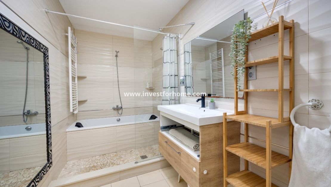 Reventa - Casa - Torrevieja - Centro