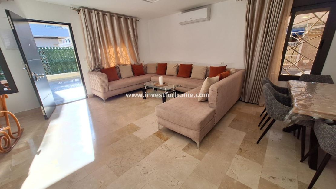 Reventa - Casa - Torrevieja - Centro