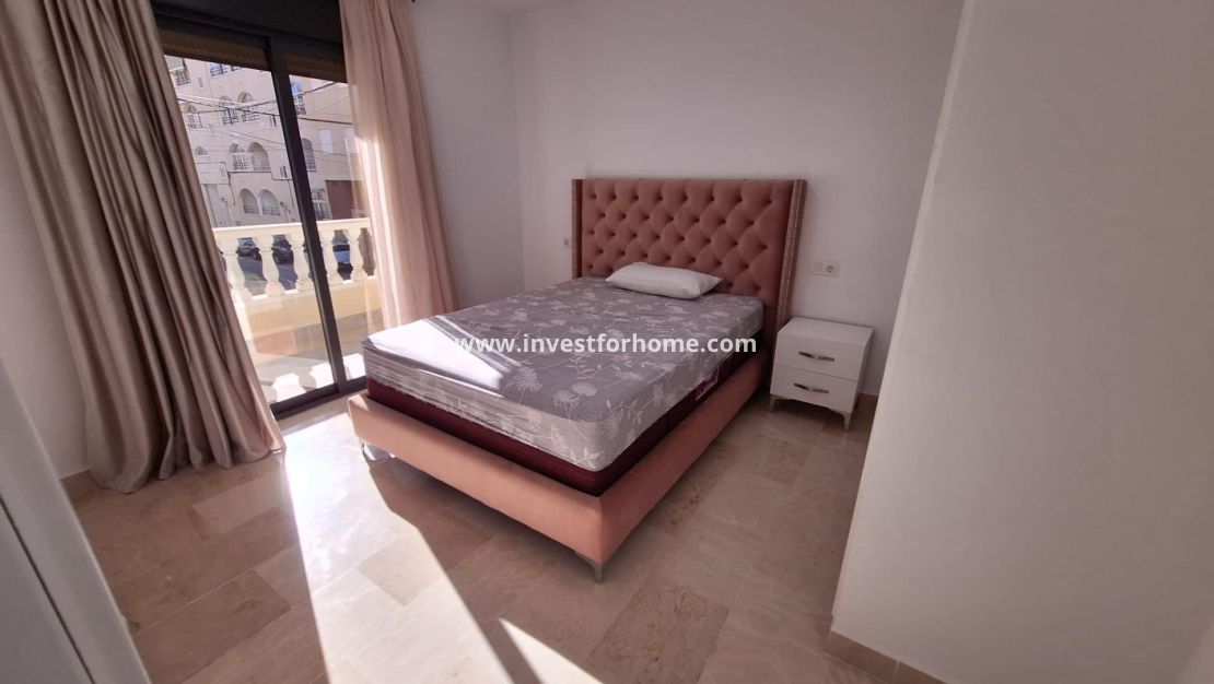 Reventa - Casa - Torrevieja - Centro