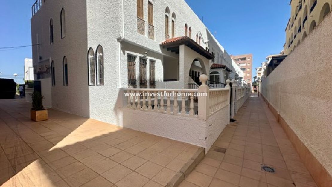 Reventa - Casa - Torrevieja - Costa Blanca