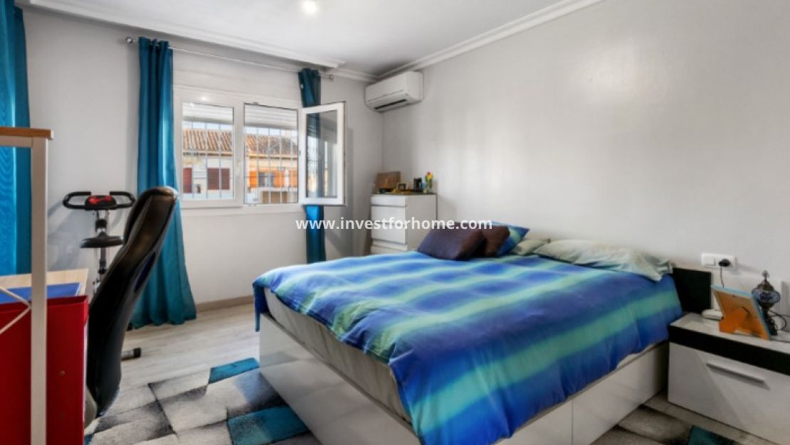 Reventa - Casa - Torrevieja - Costa Blanca