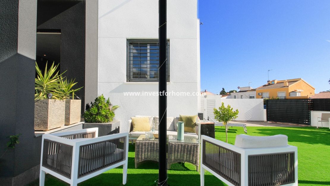 Reventa - Casa - Torrevieja - Costa Blanca