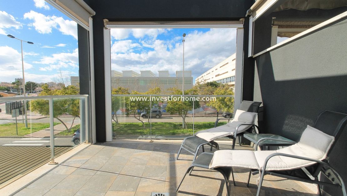 Reventa - Casa - Torrevieja - Costa Blanca