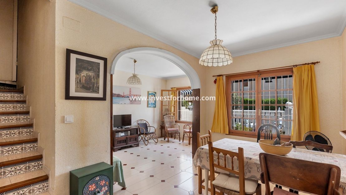 Reventa - Casa - Torrevieja - Costa Blanca