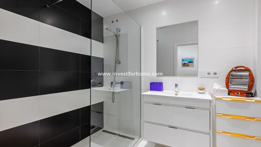 Reventa - Casa - Torrevieja - Costa Blanca