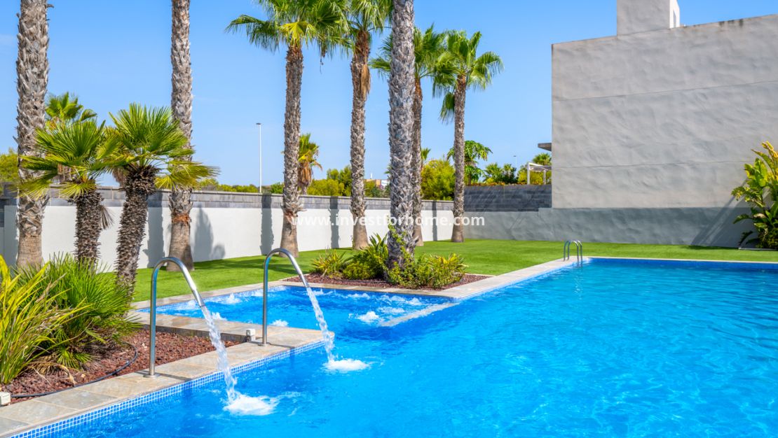 Reventa - Casa - Torrevieja - Costa Blanca