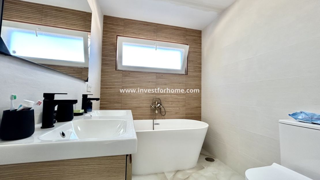Reventa - Casa - Torrevieja - Costa Blanca