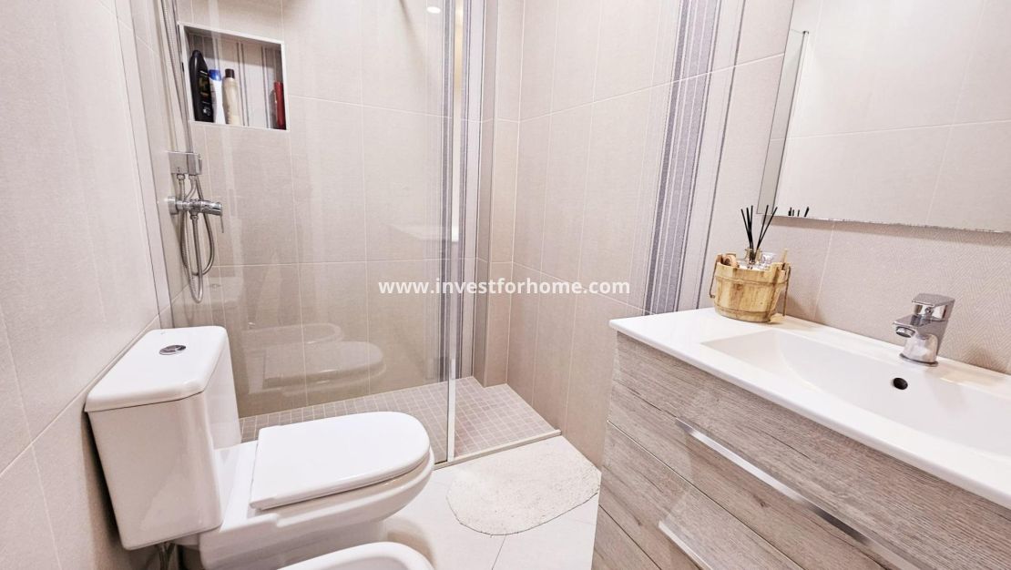 Reventa - Casa - Torrevieja - La Siesta-El Chaparral