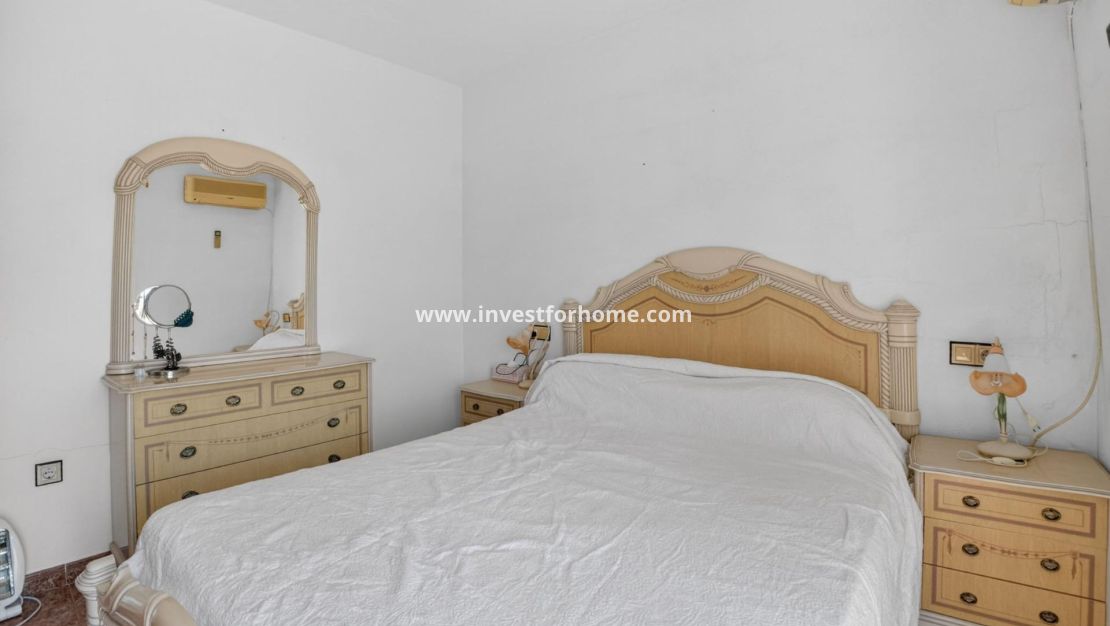 Reventa - Casa - Torrevieja - La Siesta - El Salado - Torreta