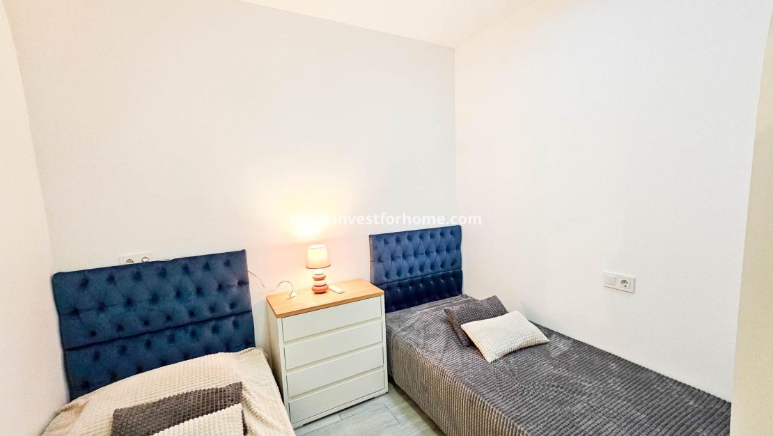Reventa - Casa - Torrevieja - La Siesta - El Salado - Torreta