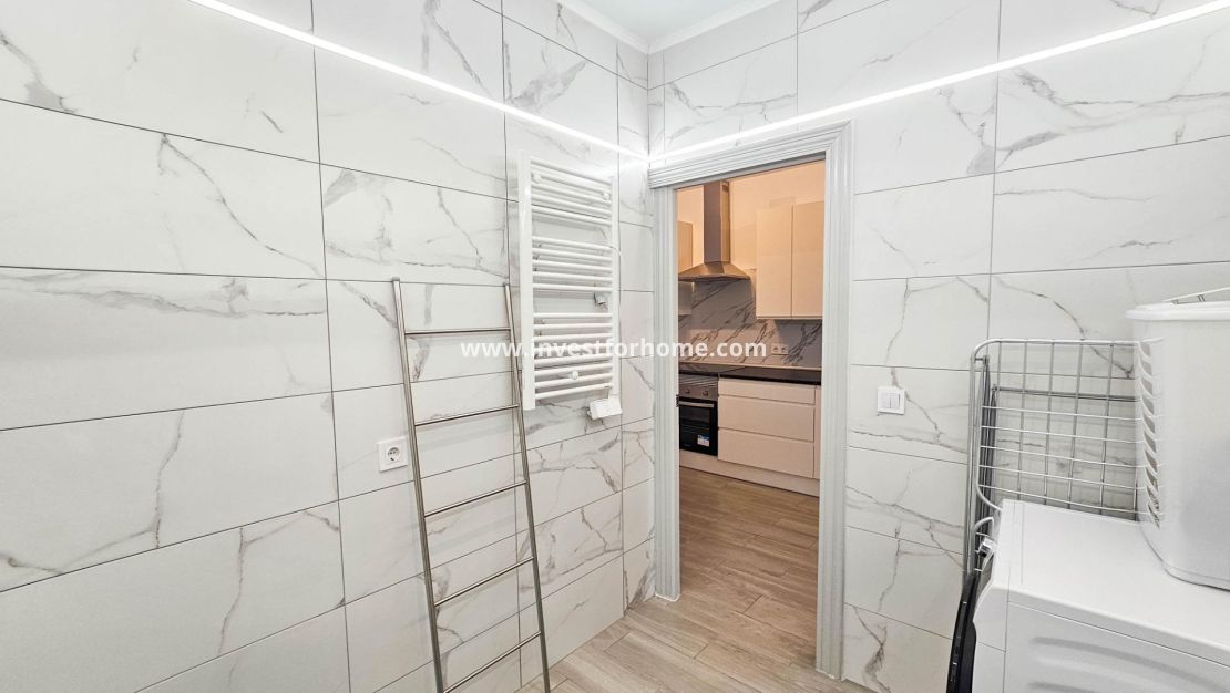 Reventa - Casa - Torrevieja - La Siesta - El Salado - Torreta