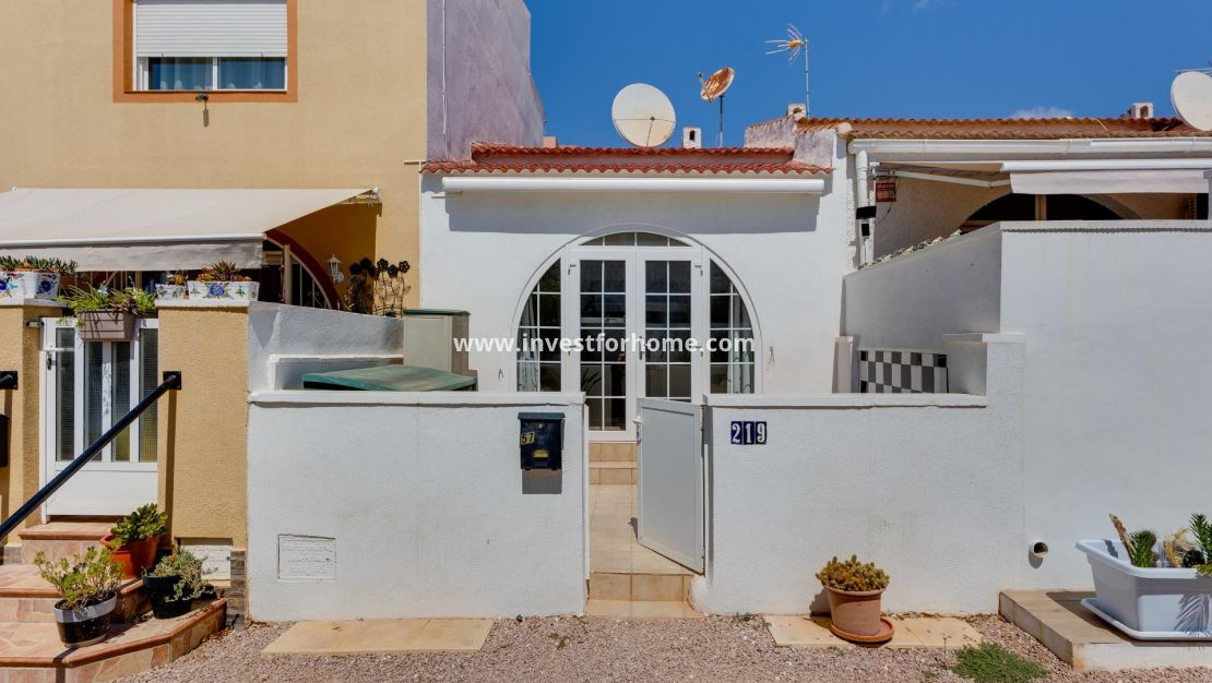 Reventa - Casa - Torrevieja - La Siesta - El Salado - Torreta