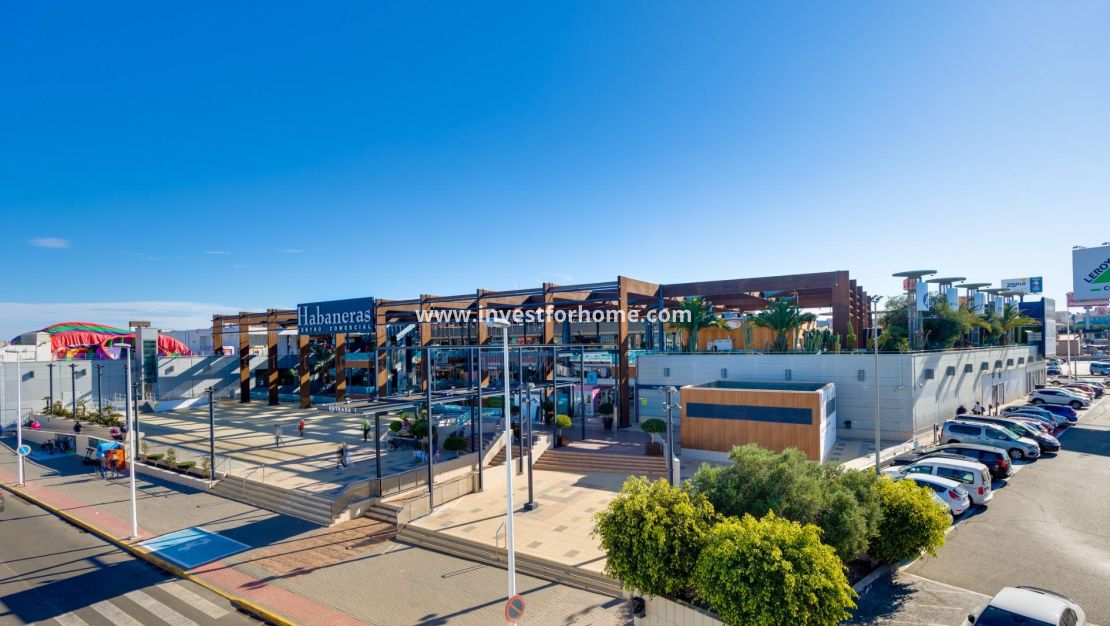 Reventa - Casa - Torrevieja - La Siesta - El Salado - Torreta