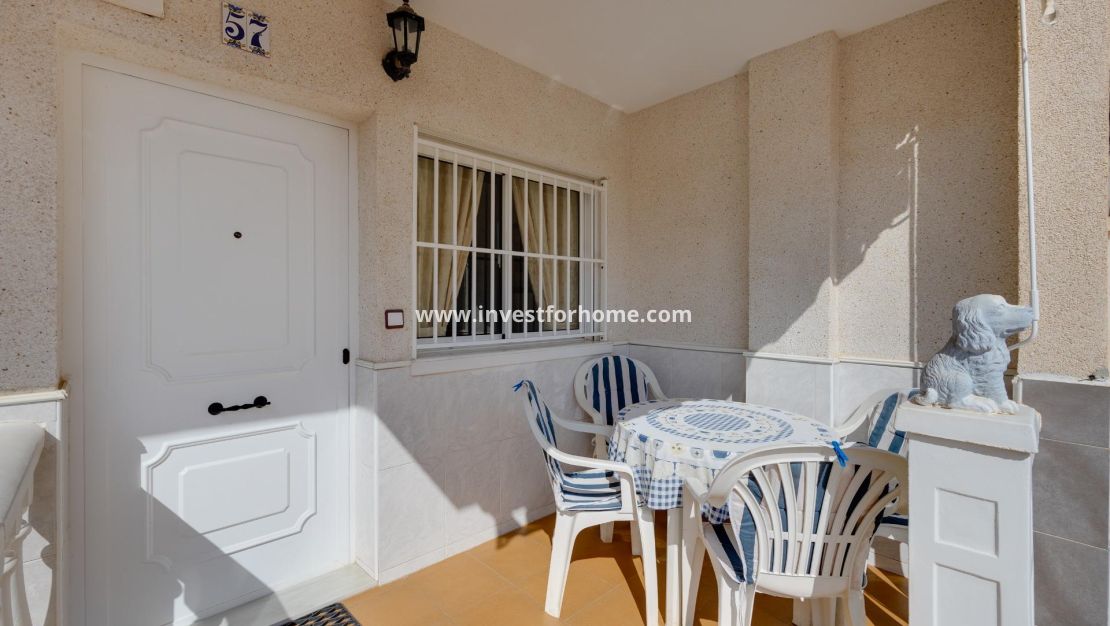 Reventa - Casa - Torrevieja - Nueva Torrevieja - Aguas Nuevas