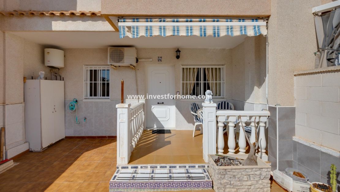 Reventa - Casa - Torrevieja - Nueva Torrevieja - Aguas Nuevas