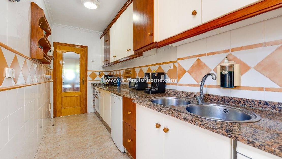 Reventa - Casa - Torrevieja - Nueva Torrevieja - Aguas Nuevas