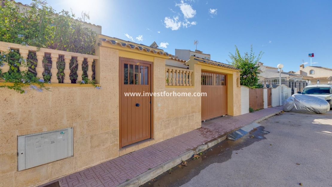 Reventa - Casa - Torrevieja - Nueva Torrevieja - Aguas Nuevas